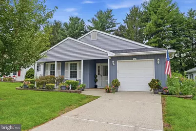 307 Hilltop Ln E, Mansfield Township, NJ 08022 - Photo 1
