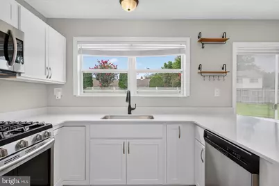 8 Holmes Lane, Marlton, NJ 08053 - Photo 15