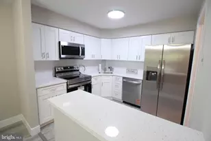 130 Birchfield Ct, Mount Laurel, NJ 08054 - Photo 7