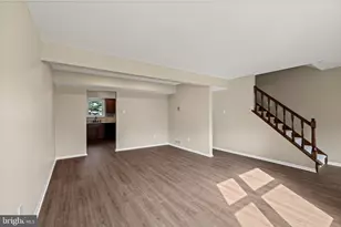144 Calderwood Ln, Mount Laurel, NJ 08054 - Photo 5