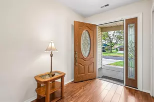102 Deep Hollow Cir, Mansfield Township, NJ 08022 - Photo 5