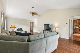 102 Deep Hollow Cir, Mansfield Township, NJ 08022 - Photo 9
