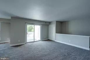 275 Green St, Edgewater Park, NJ 08010 - Photo 3