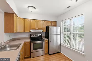 321B Delancey Pl, Mount Laurel, NJ 08054 - Photo 7