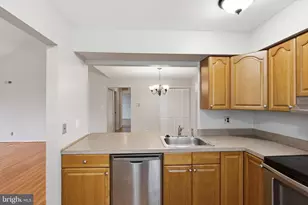 321B Delancey Pl, Mount Laurel, NJ 08054 - Photo 9