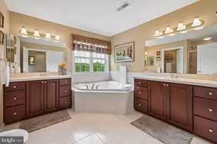1 Rolling Glen Ct, Mount Laurel, NJ 08054 - Photo 23