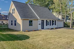 39 Middleton Ln, Willingboro, NJ 08046 - Photo 1