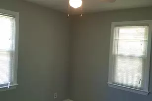 215 W 3rd St, Palmyra, NJ 08065 - Photo 11