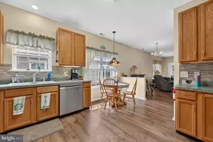 21 Belmont Ave, Edgewater Park, NJ 08010 - Photo 7