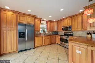 146 Hearthstone Ln, Marlton, NJ 08053 - Photo 13