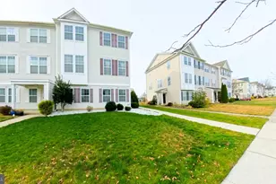 33 Mountie Ln, Chesterfield Township, NJ 08515 - Photo 3