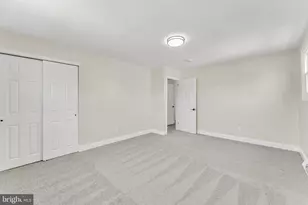 19 Kingsbridge Dr, Burlington, NJ 08016 - Photo 31