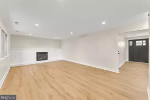 19 Kingsbridge Dr, Burlington, NJ 08016 - Photo 5