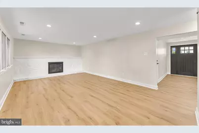 19 Kingsbridge Drive, Burlington, NJ 08016 - Photo 11