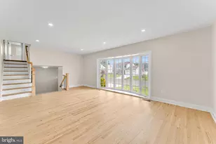19 Kingsbridge Dr, Burlington, NJ 08016 - Photo 11