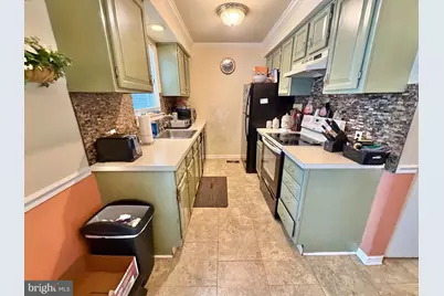 42 Carriage Stop Place, Florence, NJ 08518 - Photo 3