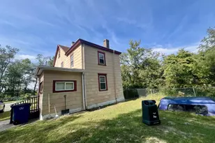 1748 Bridgeboro Rd, Edgewater Park, NJ 08010 - Photo 5