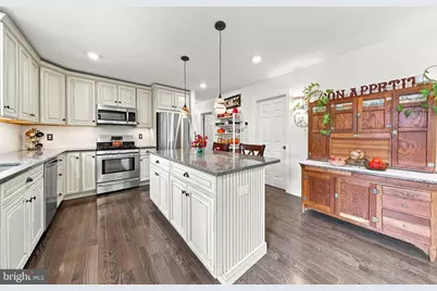 291 S Church Street, Moorestown, NJ 08057 - Photo 15