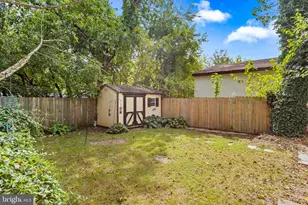 14 Miles Ave, Bordentown, NJ 08505 - Photo 17