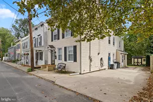 14 Miles Ave, Bordentown, NJ 08505 - Photo 3