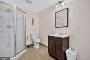 29 Lexington Ct, Mount Laurel, NJ 08054 - Photo 37