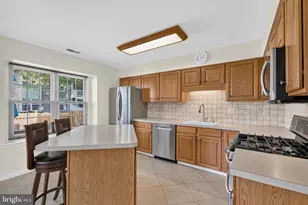 14 Sandhurst Dr, Mount Laurel, NJ 08054 - Photo 9