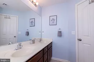 46 Creekside Wy, Burlington, NJ 08016 - Photo 13