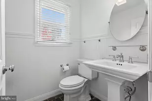 306 Candlewood Ln, Mount Laurel, NJ 08054 - Photo 27