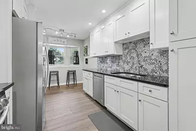 4 Fairfax Court, Bordentown, NJ 08505 - Photo 13