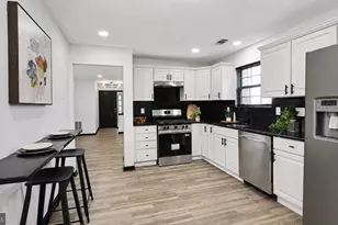 93 Tattersall Dr, Burlington, NJ 08016 - Photo 1