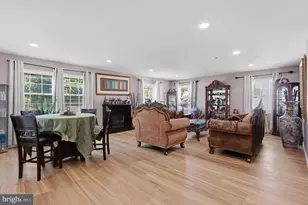 16 Terrell Ln, Willingboro, NJ 08046 - Photo 1