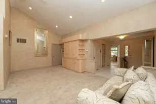 4 Clifford Dr, Mount Laurel, NJ 08054 - Photo 7