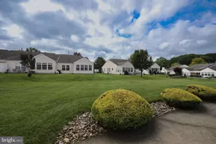 4 Clifford Dr, Mount Laurel, NJ 08054 - Photo 35