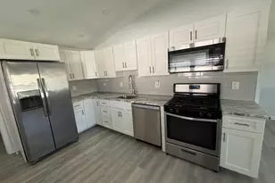 653 N Coles Ave, Maple Shade, NJ 08052 - Photo 5
