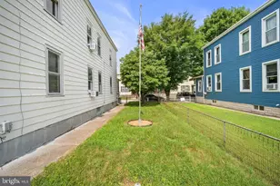 1012 W 4th Street W, Florence, NJ 08518 - Photo 37