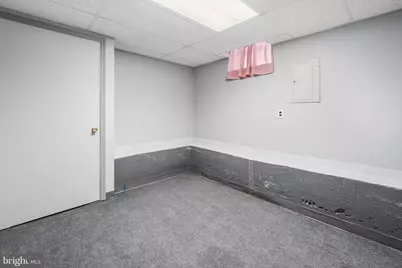 1012 W 4th Street W, Florence, NJ 08518 - Photo 27