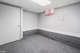 1012 W 4th Street W, Florence, NJ 08518 - Photo 27