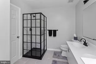37 Arrowhead Dr, Burlington, NJ 08016 - Photo 27