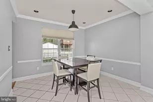 37 Arrowhead Dr, Burlington, NJ 08016 - Photo 11