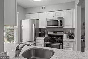 3805 Fenwick Ln, Mount Laurel, NJ 08054 - Photo 5