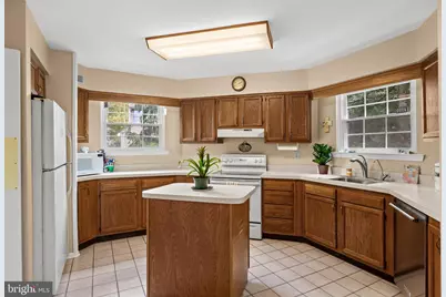 10 Edinburgh Lane, Mount Laurel, NJ 08054 - Photo 13