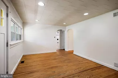 33 Oregon Avenue, Mount Laurel, NJ 08054 - Photo 7
