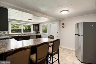 33 Oregon Ave, Mount Laurel, NJ 08054 - Photo 9