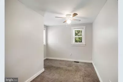 33 Oregon Avenue, Mount Laurel, NJ 08054 - Photo 15