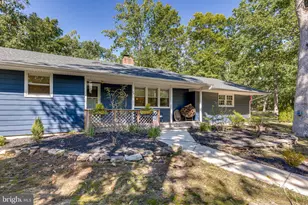 22 Conestoga Ln, Mount Laurel, NJ 08054 - Photo 7
