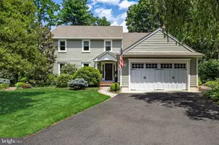 3 Circle Dr, Moorestown, NJ 08057 - Photo 3