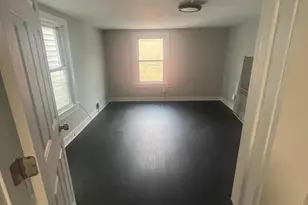 7 Church St, Bordentown, NJ 08505 - Photo 17