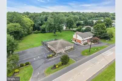 54 Us-130, Bordentown, NJ 08620 - Photo 43