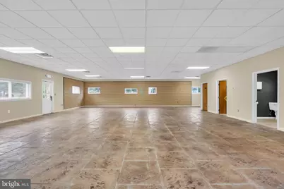 54 Us-130, Bordentown, NJ 08620 - Photo 25