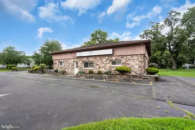 54 Us-130, Bordentown, NJ 08620 - Photo 3